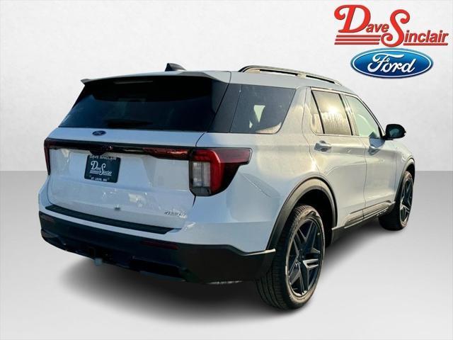 new 2025 Ford Explorer car, priced at $49,372