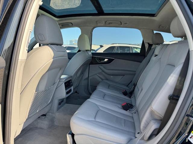 used 2024 Audi Q7 car, priced at $43,995