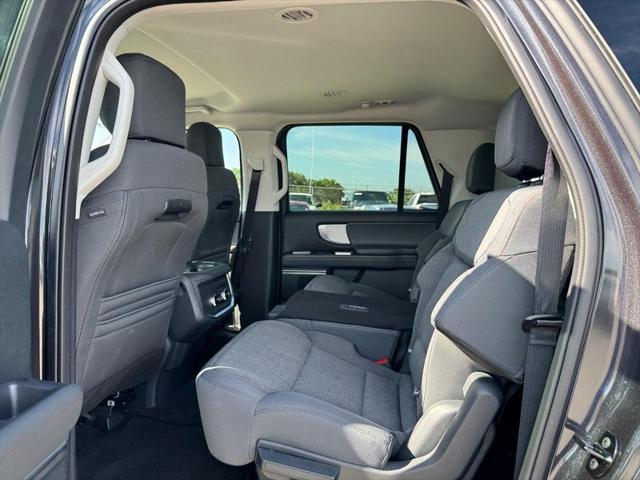 new 2025 Ford Expedition Max car, priced at $68,386