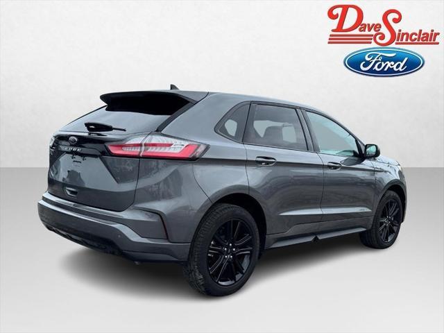used 2024 Ford Edge car