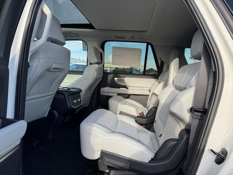 new 2025 Ford Expedition Max car, priced at $79,472