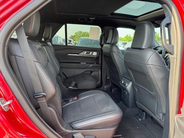 new 2025 Ford Explorer car, priced at $57,479