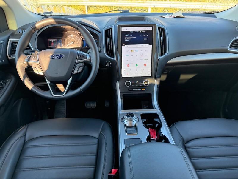 used 2024 Ford Edge car, priced at $28,995