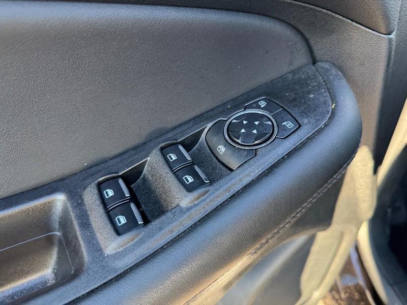 used 2024 Ford Edge car, priced at $28,995