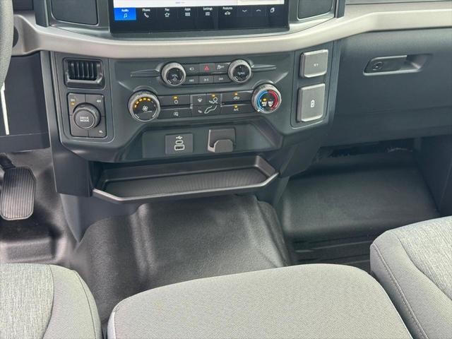 new 2025 Ford F-150 car, priced at $42,501