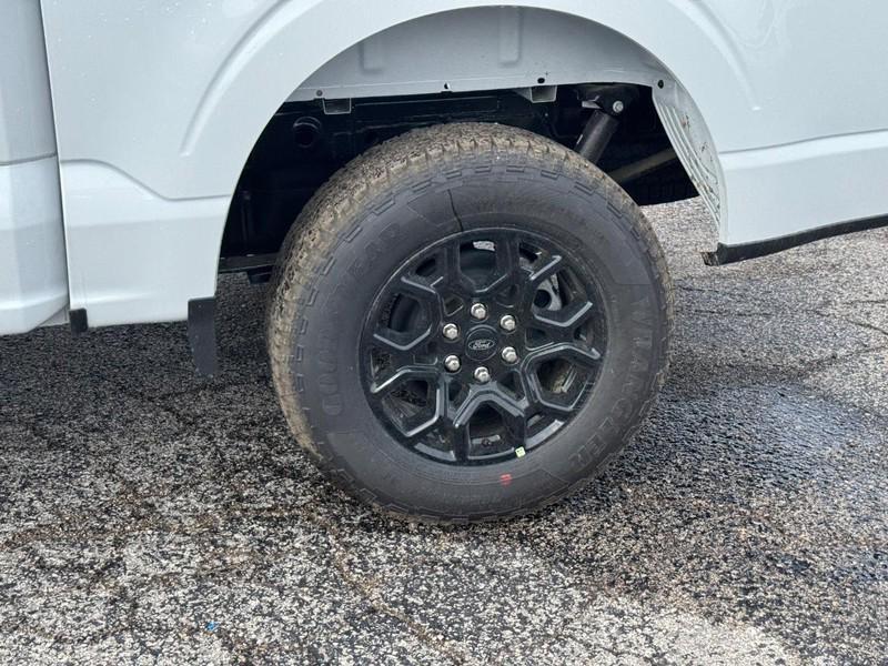new 2025 Ford F-150 car, priced at $45,997