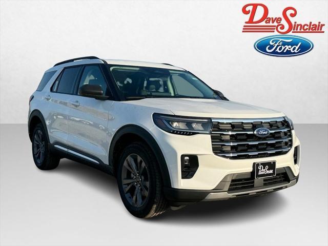 new 2025 Ford Explorer car, priced at $45,777