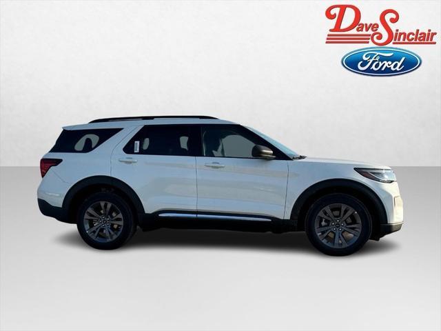 new 2025 Ford Explorer car, priced at $45,777