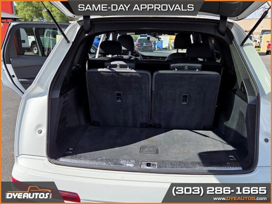 used 2021 Audi Q7 car, priced at $25,999