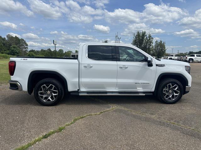 new 2025 GMC Sierra 1500 car, priced at $60,390