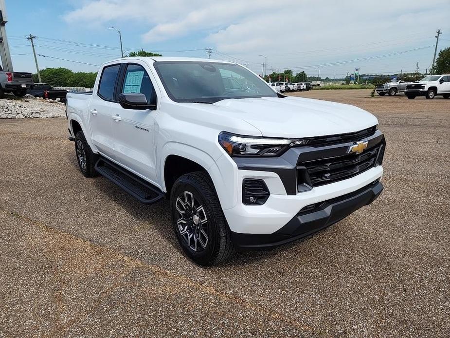 new 2024 Chevrolet Colorado car, priced at $39,495