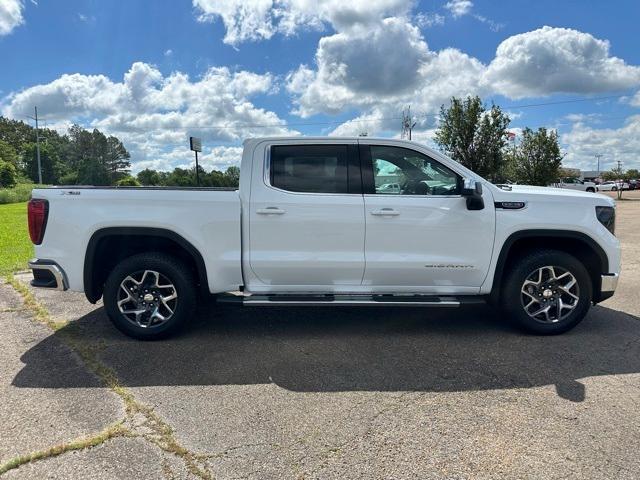 new 2024 GMC Sierra 1500 car, priced at $56,524