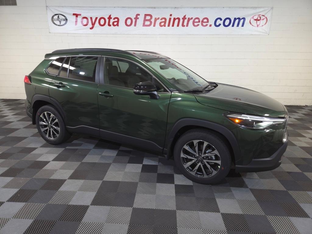 new 2025 Toyota Corolla Cross car, priced at $34,379