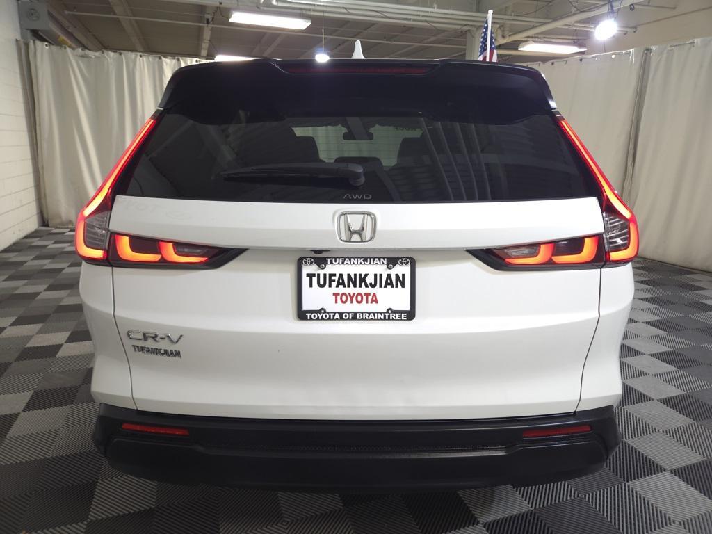 used 2024 Honda CR-V car, priced at $30,800