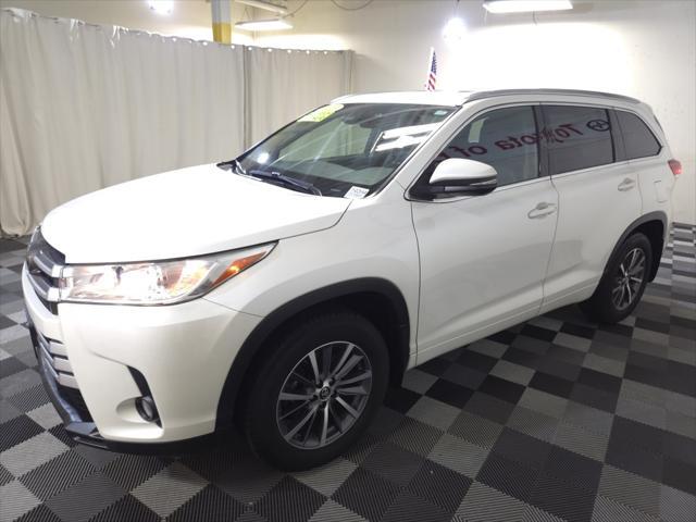 used 2018 Toyota Highlander car, priced at $26,295