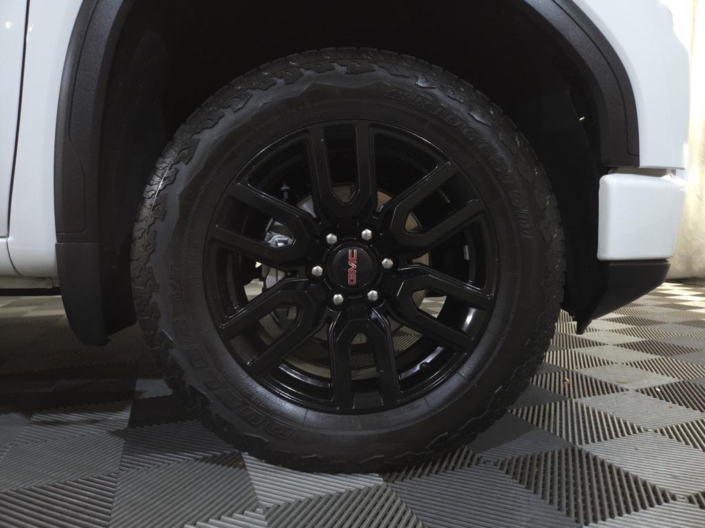 used 2023 GMC Sierra 1500 car, priced at $43,900