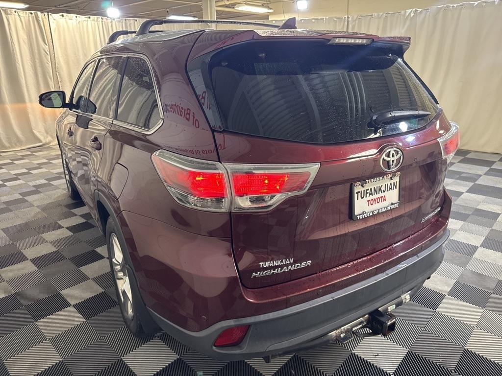 used 2016 Toyota Highlander car, priced at $22,955