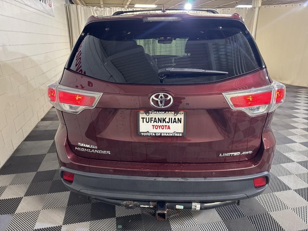 used 2016 Toyota Highlander car, priced at $22,955