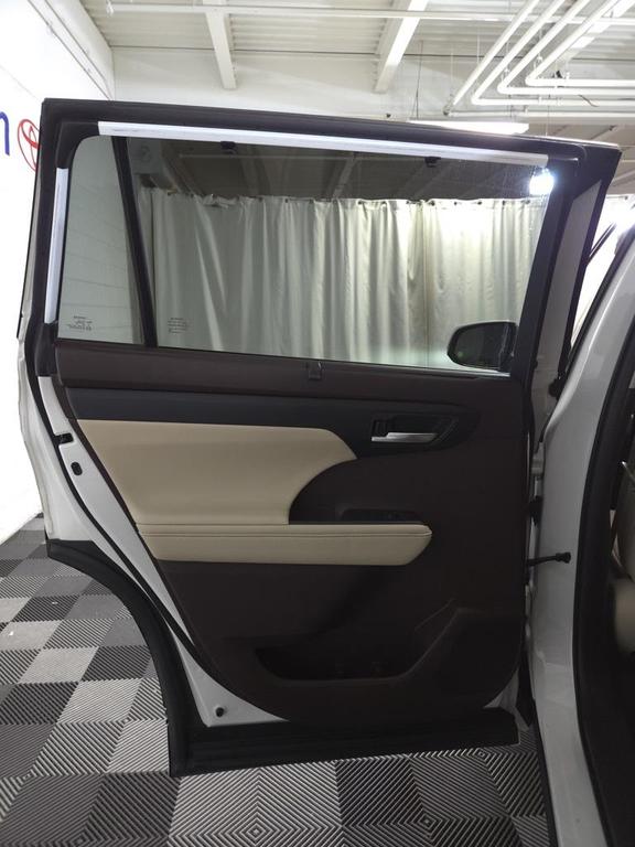 used 2020 Toyota Highlander car, priced at $23,895