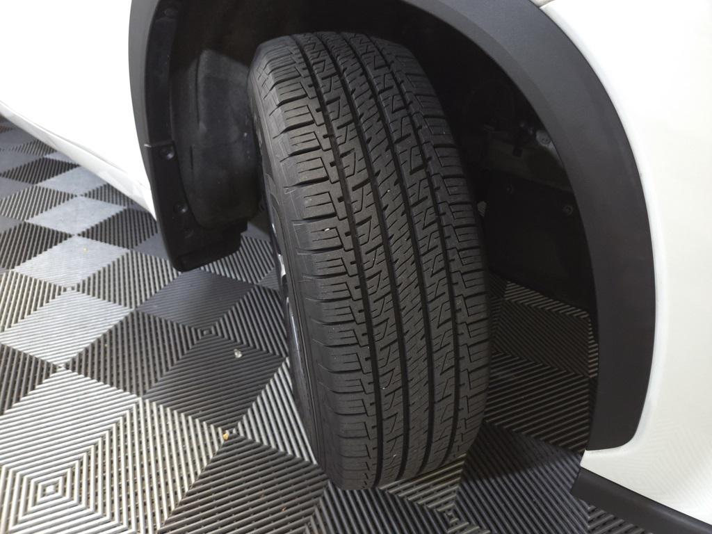 used 2020 Toyota Highlander car, priced at $23,895