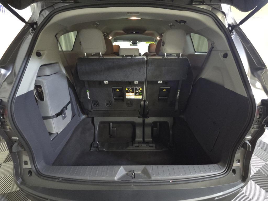 used 2022 Toyota Sienna car, priced at $37,275