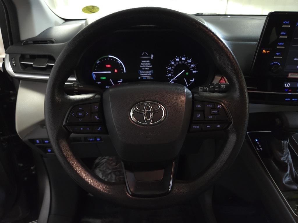 used 2022 Toyota Sienna car, priced at $37,275