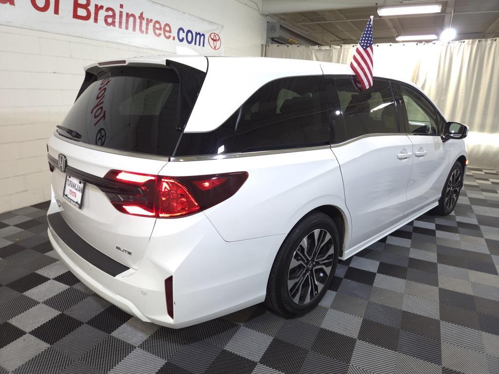 used 2025 Honda Odyssey car, priced at $47,300