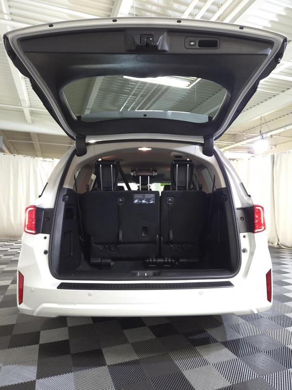 used 2025 Honda Odyssey car, priced at $47,300