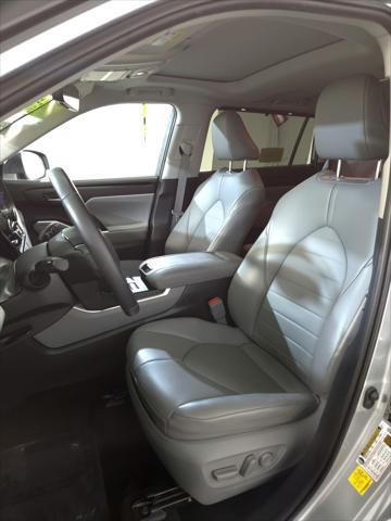 used 2023 Toyota Highlander car, priced at $40,785