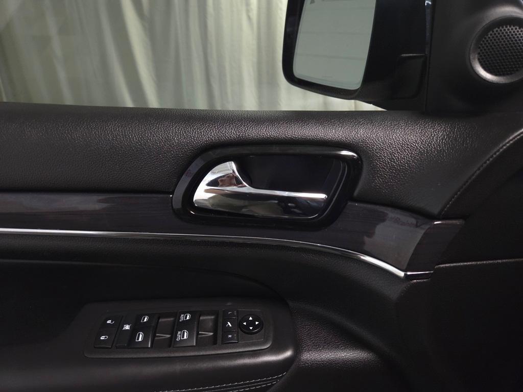 used 2021 Jeep Grand Cherokee car, priced at $31,850