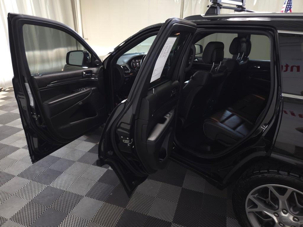 used 2021 Jeep Grand Cherokee car, priced at $31,850
