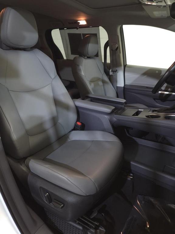 used 2023 Toyota Sienna car, priced at $38,900