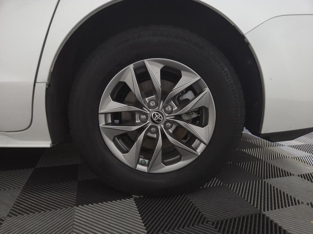 used 2023 Toyota Sienna car, priced at $38,900