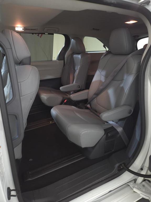 used 2023 Toyota Sienna car, priced at $38,900
