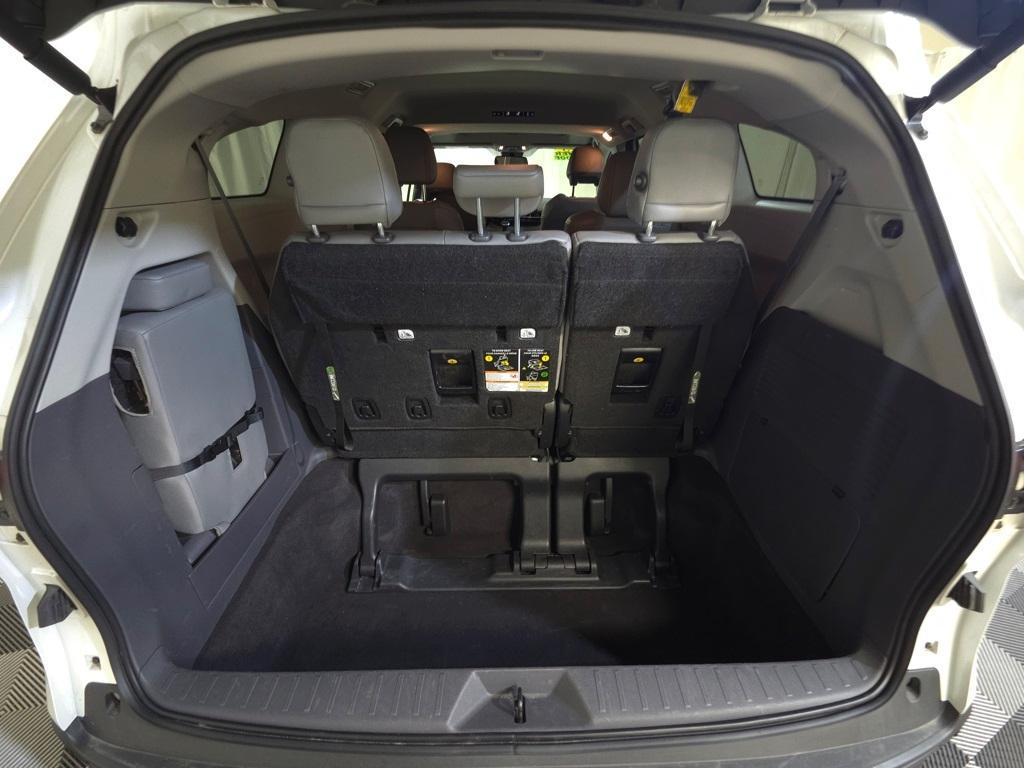 used 2023 Toyota Sienna car, priced at $42,990