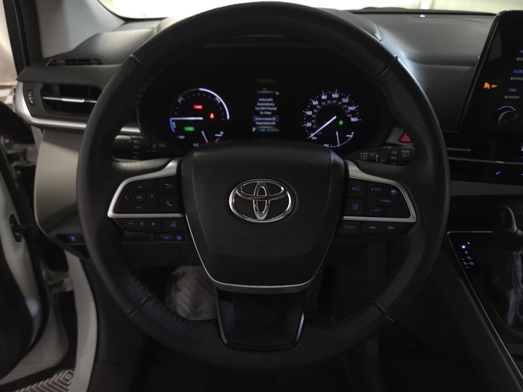 used 2023 Toyota Sienna car, priced at $39,990