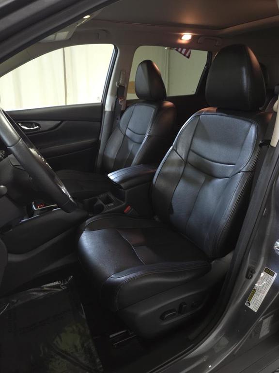 used 2020 Nissan Rogue car, priced at $17,495