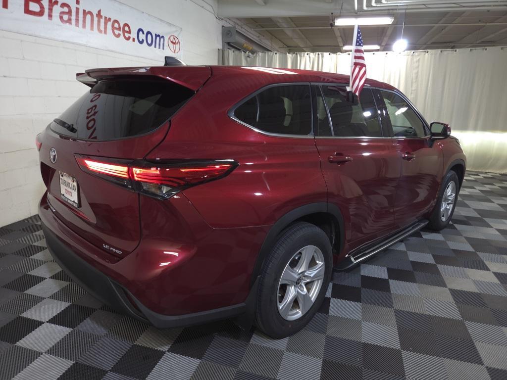 used 2022 Toyota Highlander car, priced at $35,275
