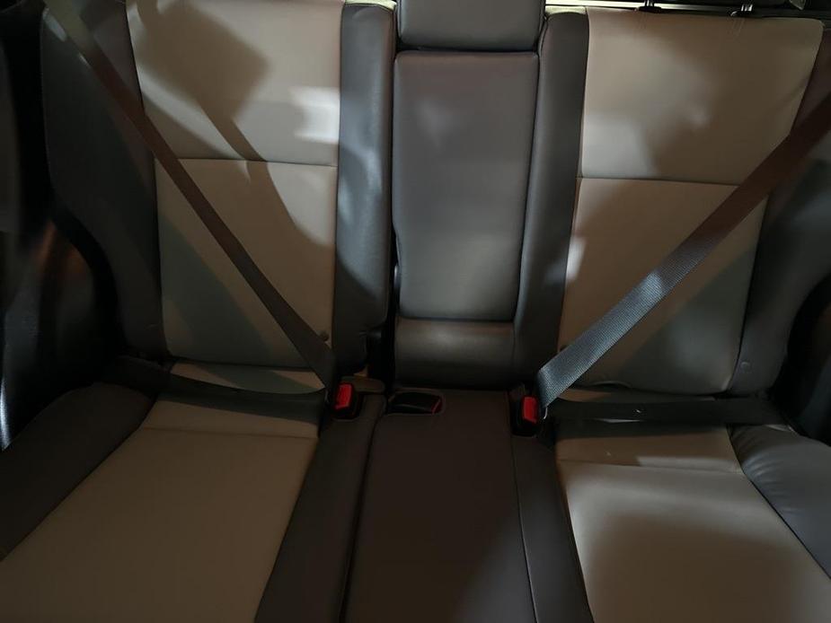 used 2015 Toyota RAV4 car