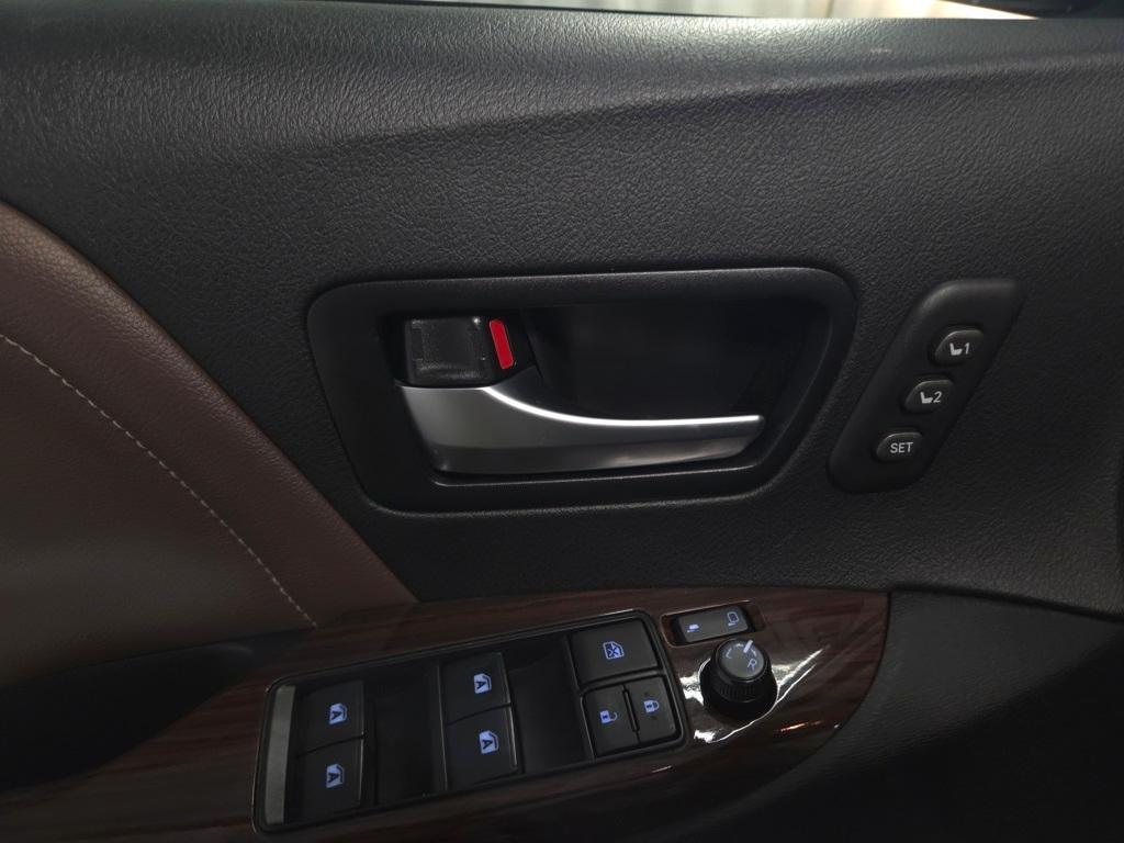 used 2020 Toyota Sienna car, priced at $29,990