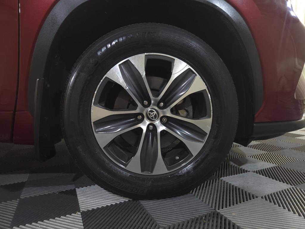 used 2020 Toyota Highlander car, priced at $32,885