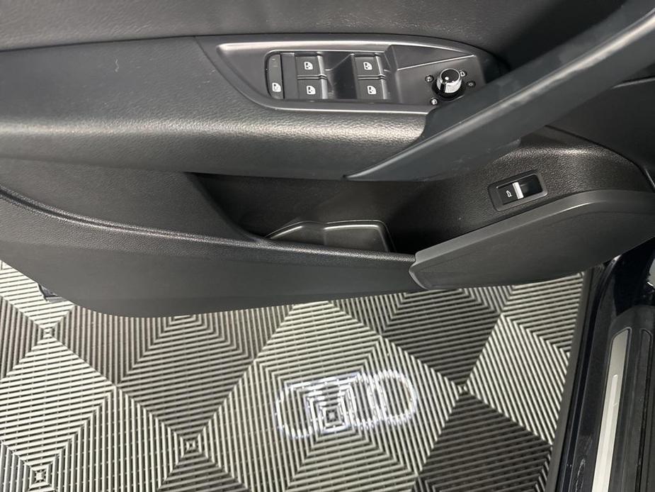 used 2018 Audi Q5 car, priced at $23,570