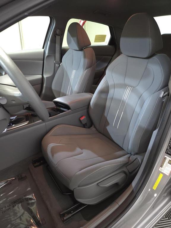 used 2022 Hyundai Elantra car, priced at $15,995