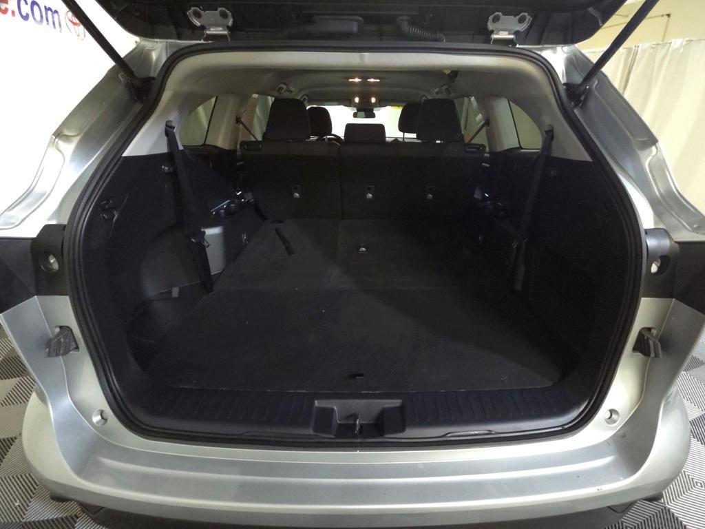 used 2023 Toyota Highlander car, priced at $32,995