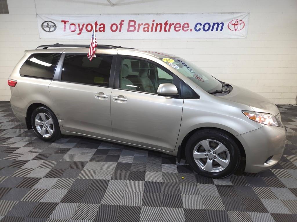 used 2016 Toyota Sienna car, priced at $19,995