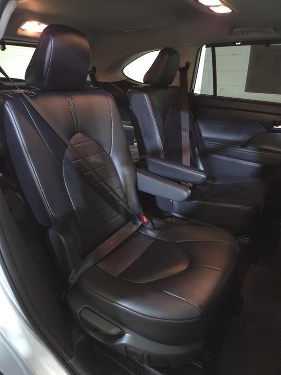 used 2024 Toyota Highlander Hybrid car, priced at $46,495