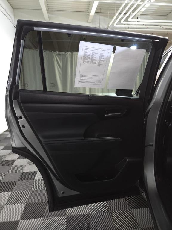 used 2024 Toyota Highlander Hybrid car, priced at $46,495