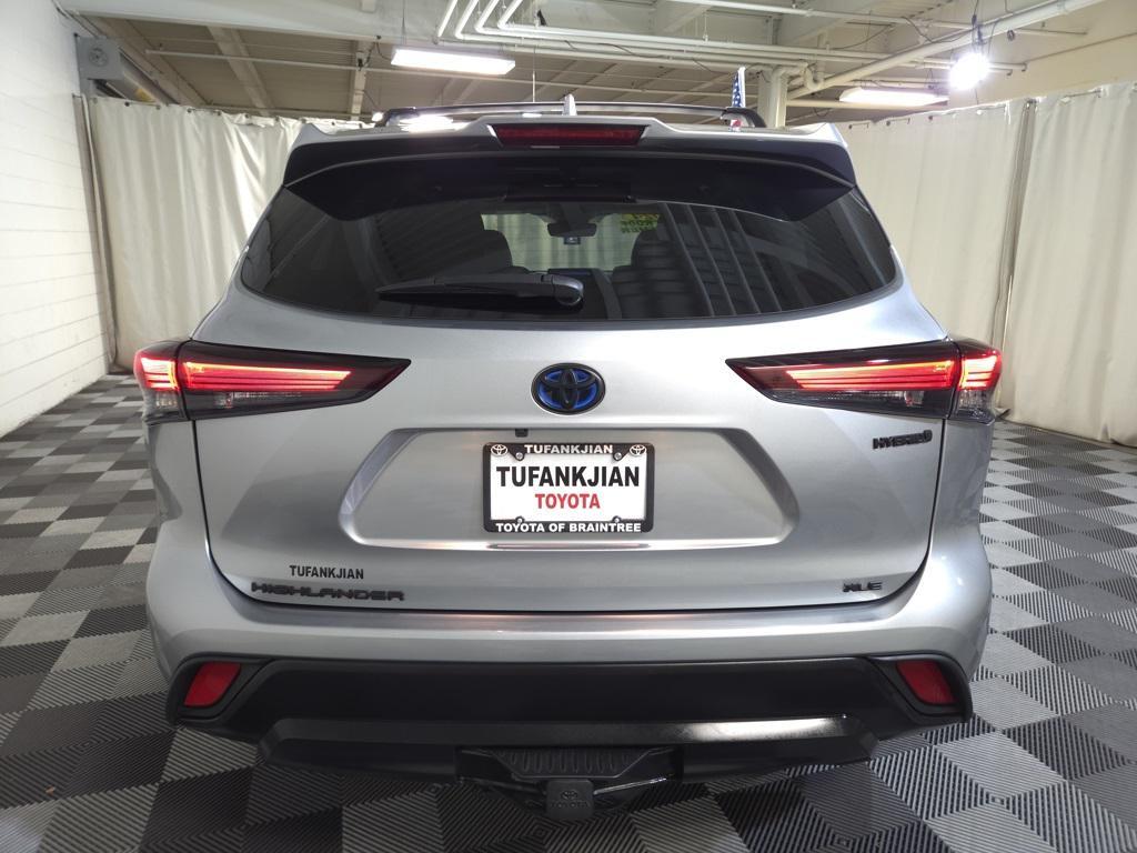 used 2024 Toyota Highlander Hybrid car, priced at $46,495