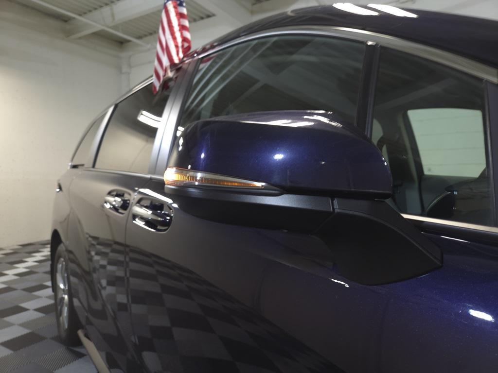 used 2023 Toyota Sienna car, priced at $50,595