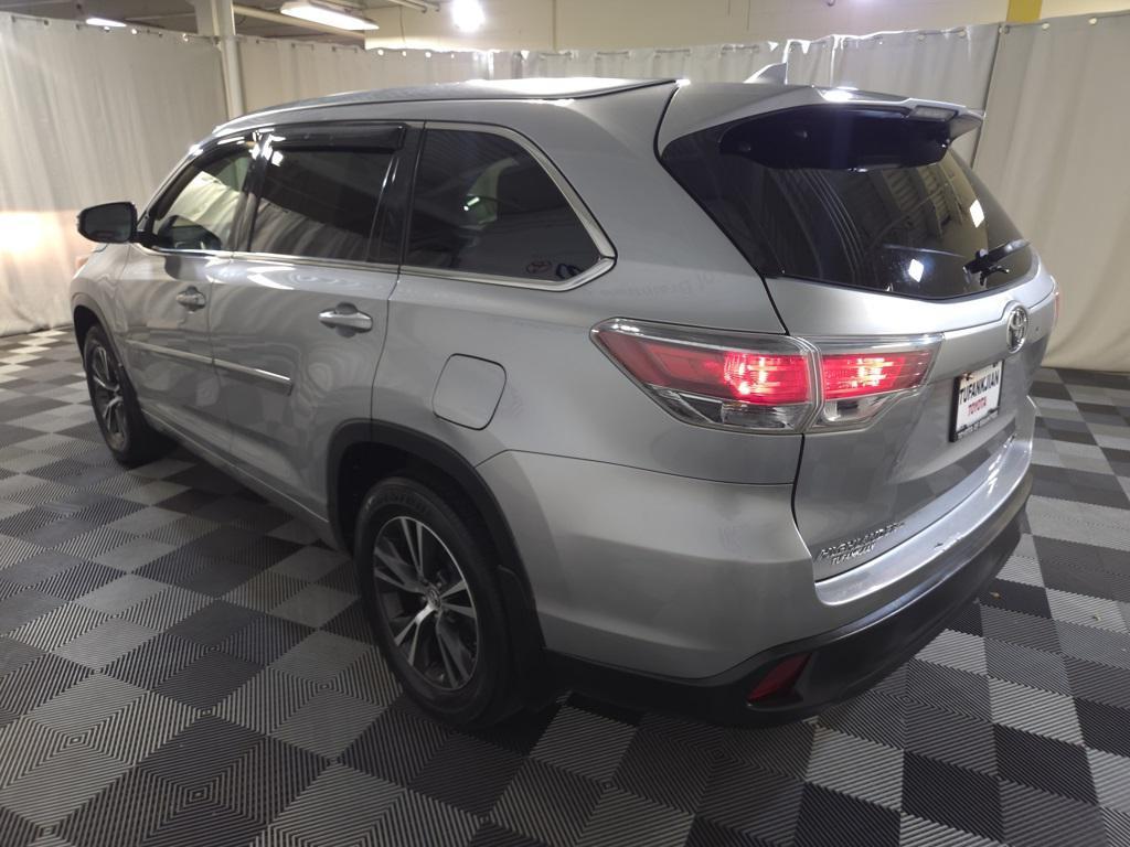 used 2016 Toyota Highlander car, priced at $19,650